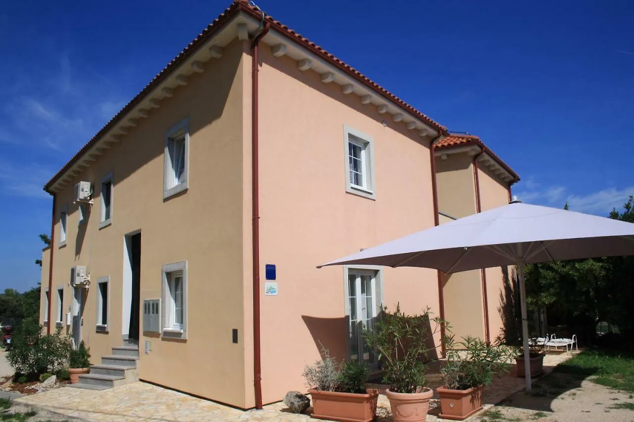 Apartments Pegla Nerezine Croatia